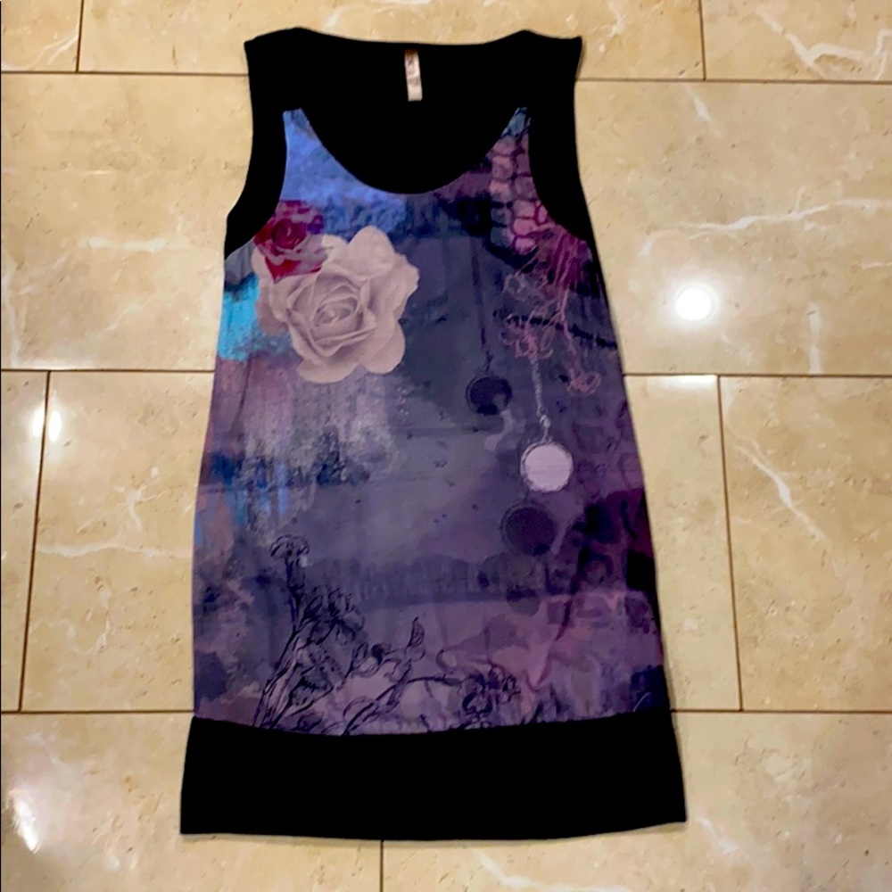 Fancy Tyme maternity tank.